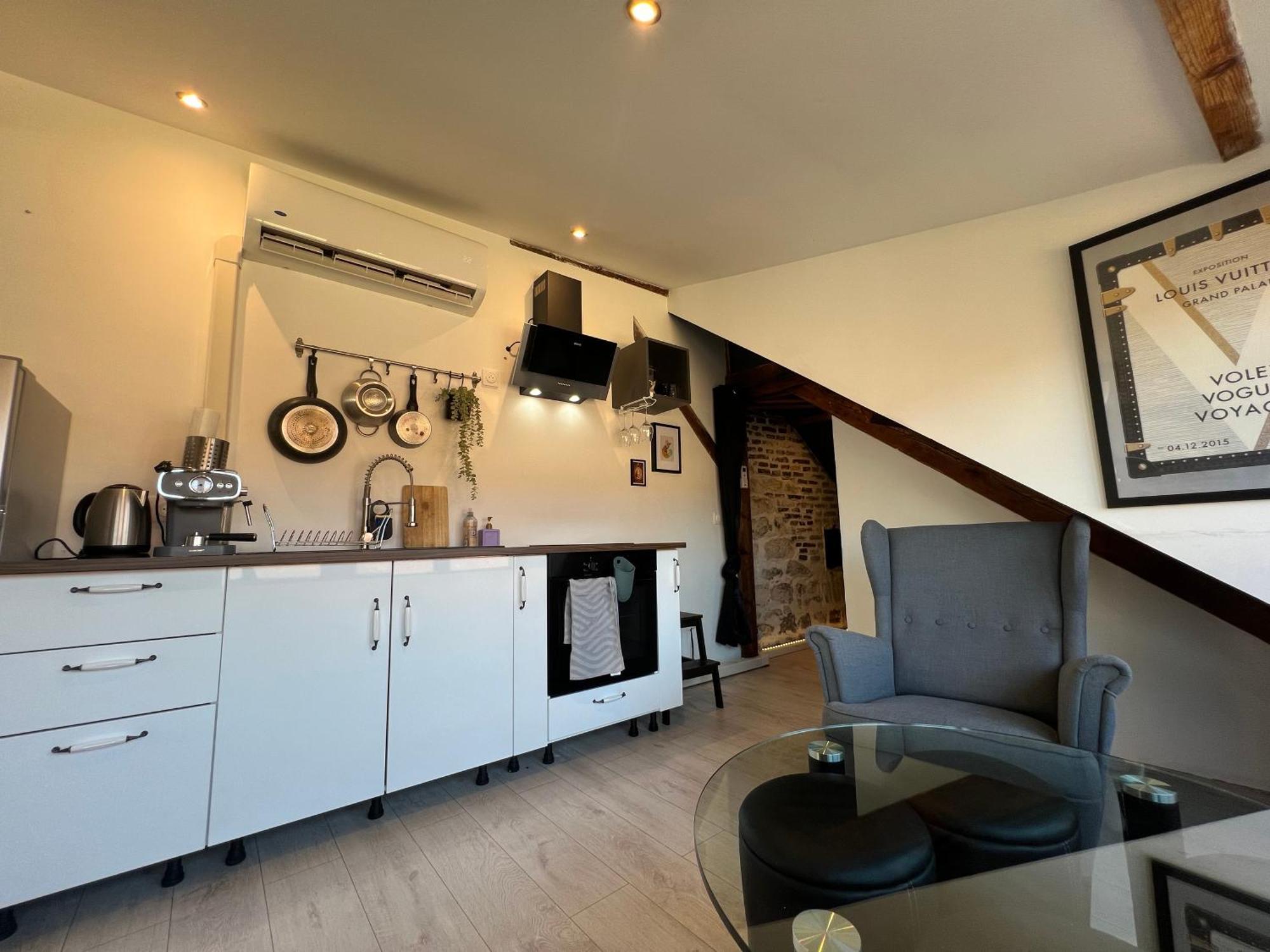 Bellevue Appartement Sous Les Toits Hypercentre Climatise Dole Exterior foto